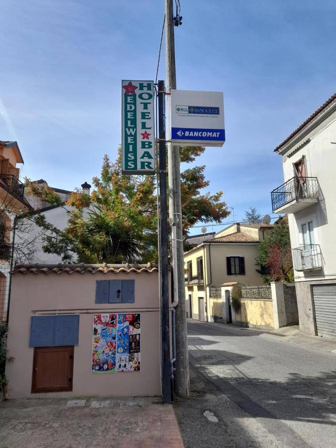 Hotel Edelweiss Laino Borgo Zewnętrze zdjęcie